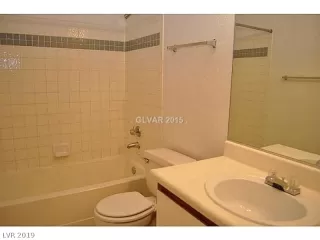 Photo #5: 2083414 Listing 