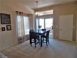 Photo #3: 2083431 Listing 