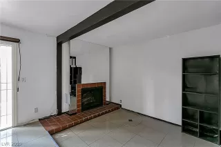 Photo #2: 2083448 Listing 