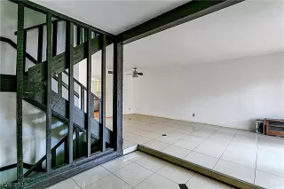 Photo #4: 2083448 Listing 