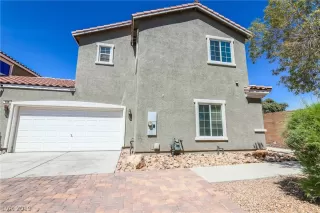 Photo #3: 2083524 Listing 