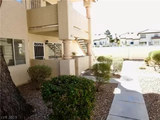 Photo #3: 2083589 Listing 