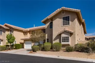 Photo #1: 2083591 Listing 
