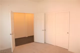 Photo #4: 2083655 Listing 