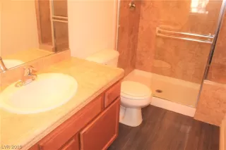 Photo #6: 2083655 Listing 