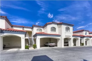 Photo #1: 2083737 Listing 