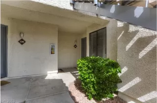 Photo #3: 2083737 Listing 