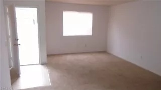 Photo #2: 2083741 Listing 