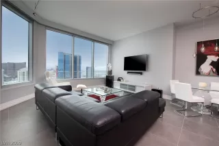 Photo #6: 2083804 Listing