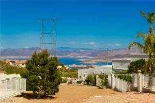 Photo #1: 2083835 Listing 