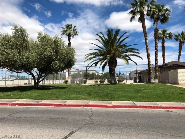 MLS: 2083838 Condo For Sale
