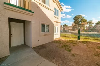 Photo #3: 2083954 Listing