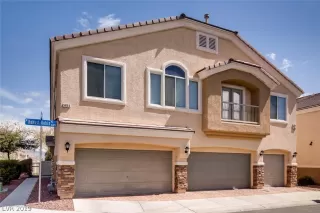 Photo #1: 2083976 Listing 