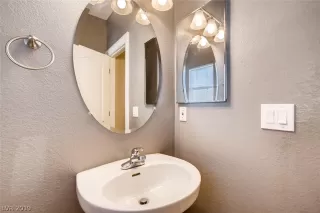 Photo #3: 2083976 Listing 