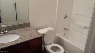 Photo #5: 2084010 Listing