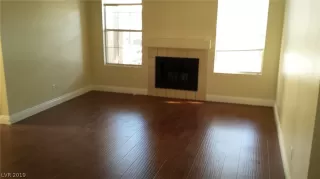 Photo #6: 2084010 Listing