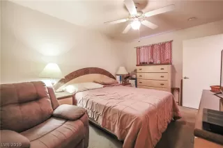 Photo #3: 2084028 Listing