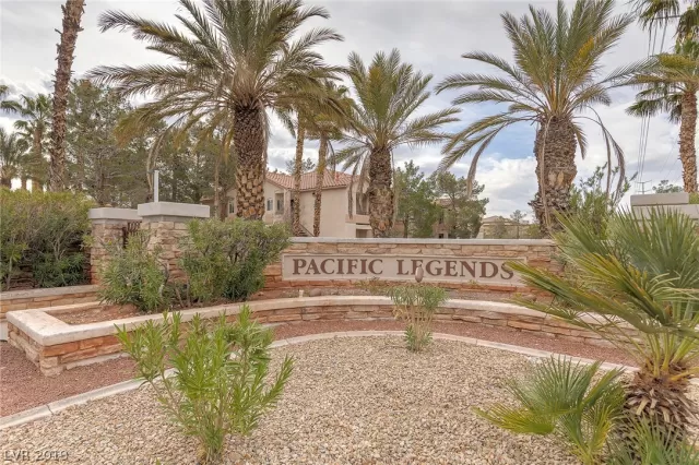 MLS: 2084035 Condo For Sale