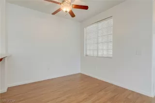 Photo #6: 2084035 Listing