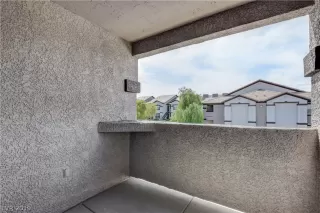 Photo #6: 2084064 Listing 