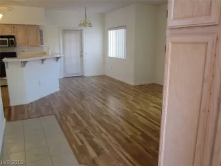 Photo #2: 2084203 Listing 