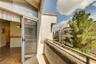 Photo #6: 2084259 Listing