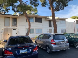 Photo #1: 2084260 Listing 