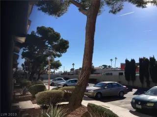 Photo #2: 2084260 Listing 