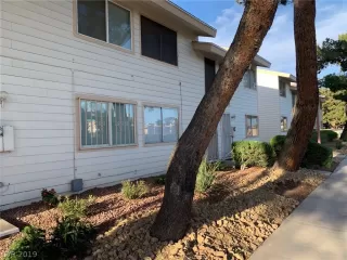 Photo #4: 2084260 Listing 