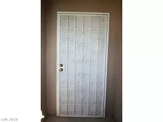 Photo #2: 2084282 Listing