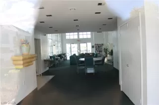 Photo #2: 2084312 Listing 