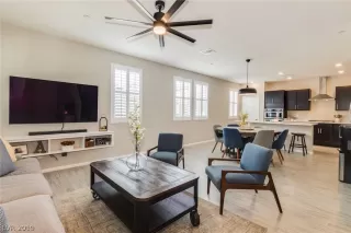 Photo #1: 2084324 Listing