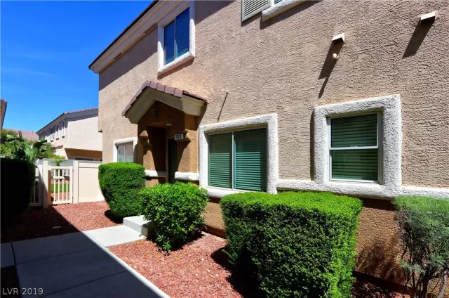 MLS: 2084325 Condo For Sale