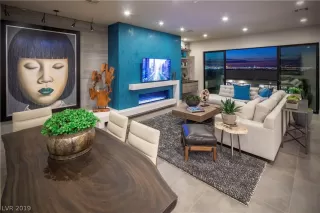 Photo #5: 2084364 Listing 