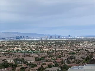 Photo #6: 2084364 Listing 