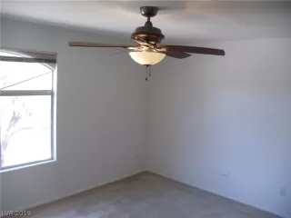 Photo #5: 2084440 Listing 