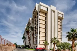 Photo #1: 2084456 Listing 