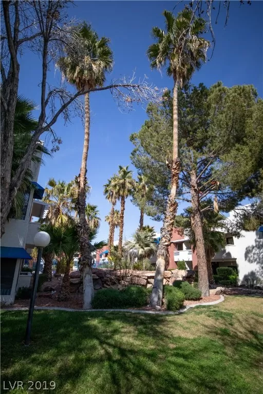 MLS: 2084479 Condo For Sale