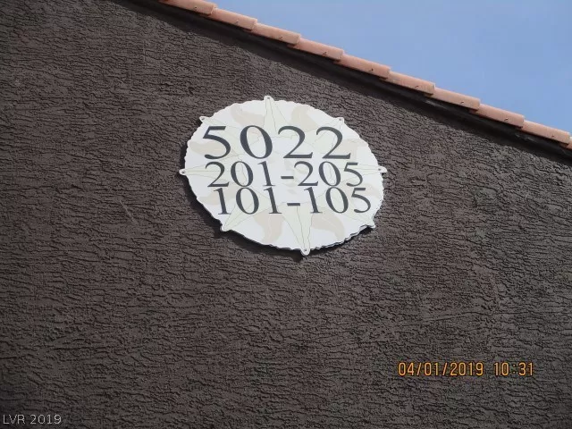 MLS: 2084533 Condo For Sale