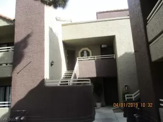 Photo #2: 2084533 Listing