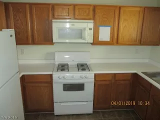 Photo #4: 2084533 Listing