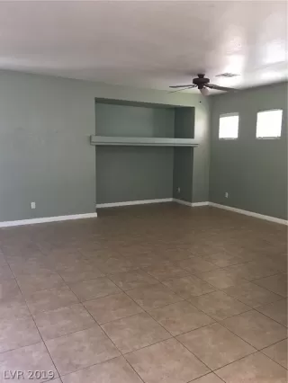 Photo #4: 2084543 Listing 