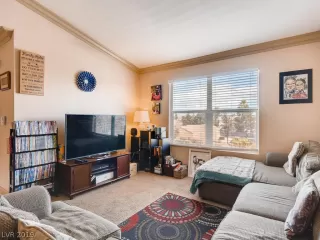 Photo #2: 2084554 Listing