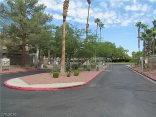 Photo #1: 2084557 Listing