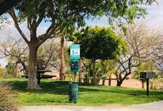 Photo #3: 2084591 Listing