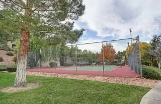 Photo #6: 2084591 Listing