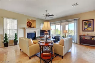 Photo #5: 2084607 Listing 