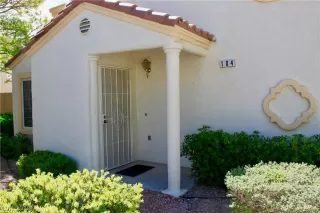 Photo #1: 2084625 Listing