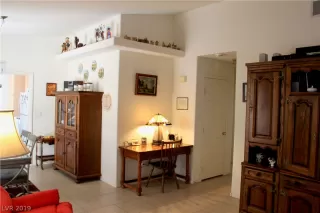 Photo #3: 2084625 Listing