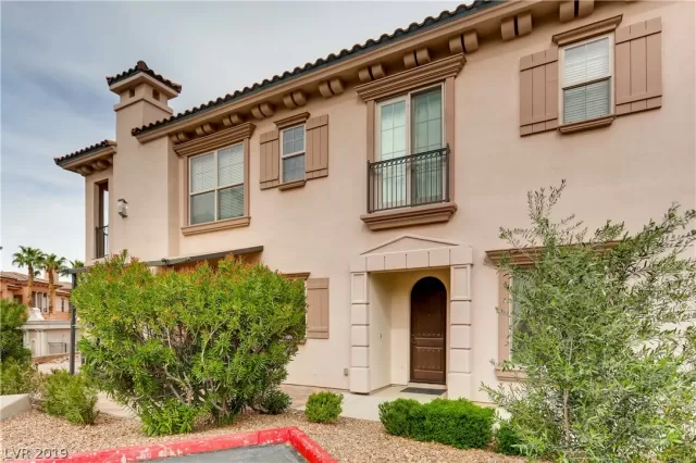 MLS: 2084641 Condo For Sale